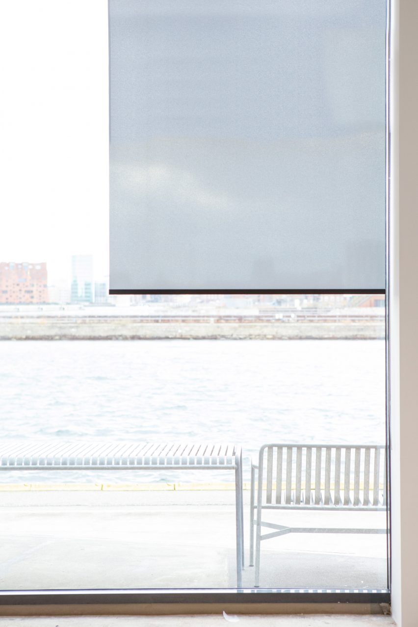 Kvadrat Shade roller blind by Ronan and Erwan Bouroullec