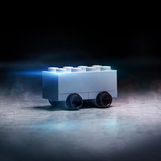 Lego mocks Tesla with “guaranteed shatterproof” brick model of Cybertruck