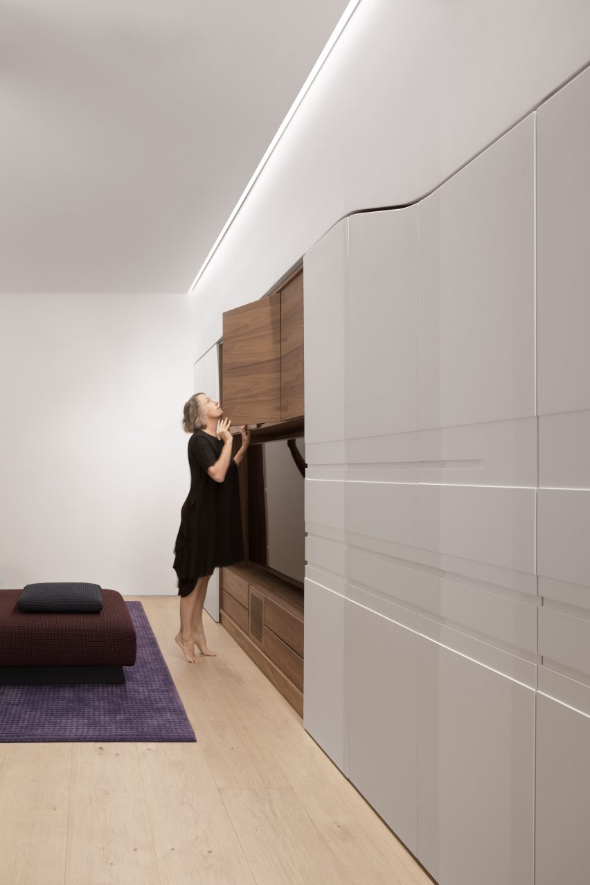 Light Falls by Flow Architecture and Maria Grazia Savito Architects