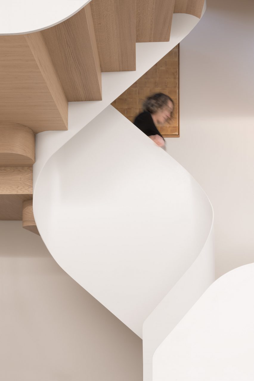 Light Falls by Flow Architecture and Maria Grazia Savito Architects