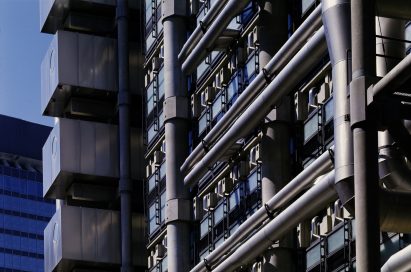 The Lloyd's building in London by Richard Rogers and Partners (now Rogers Stirk Harbour + Partners)