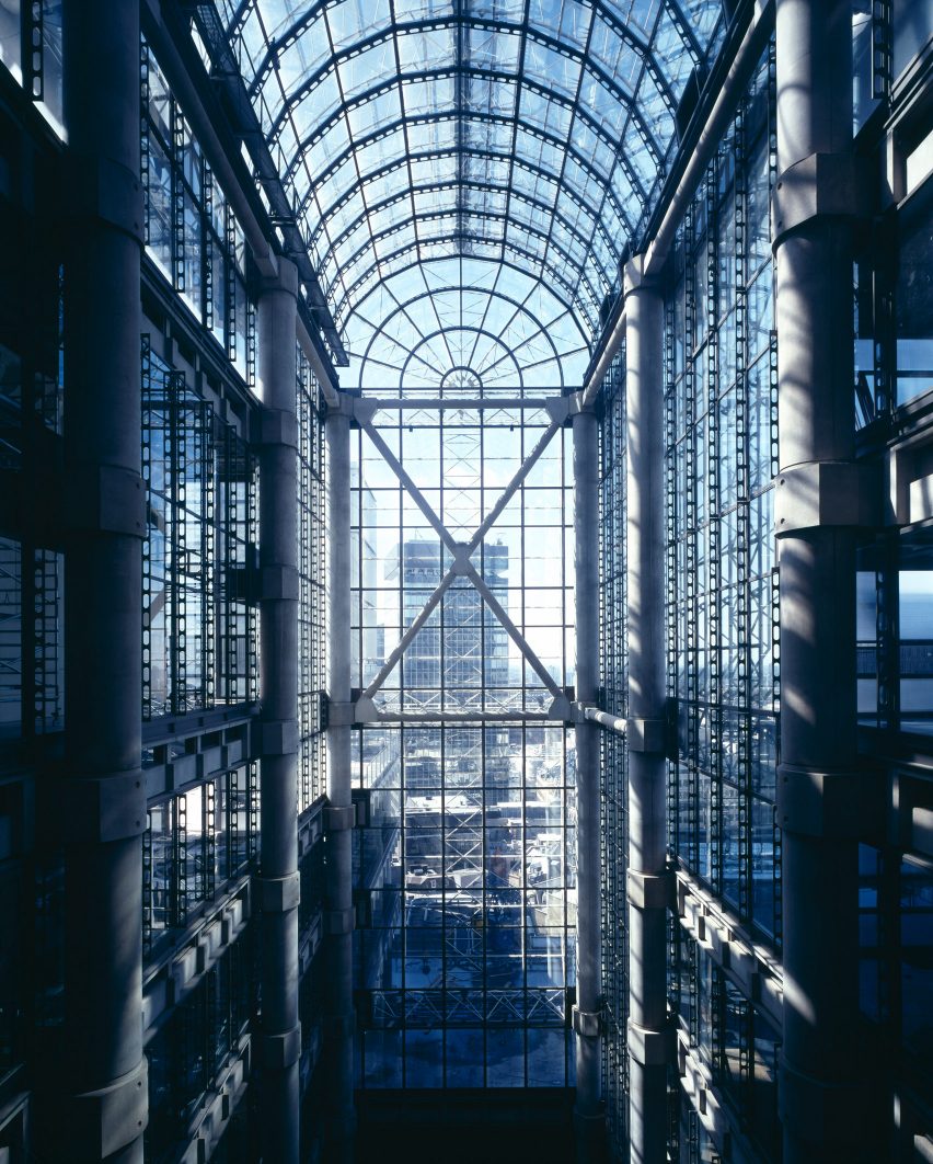The Lloyd's building in London by Richard Rogers and Partners (now Rogers Stirk Harbour + Partners)