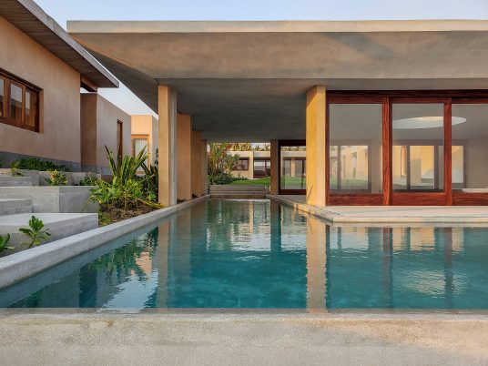 Lyons Garden by Colectivo Lateral de Arquitectura