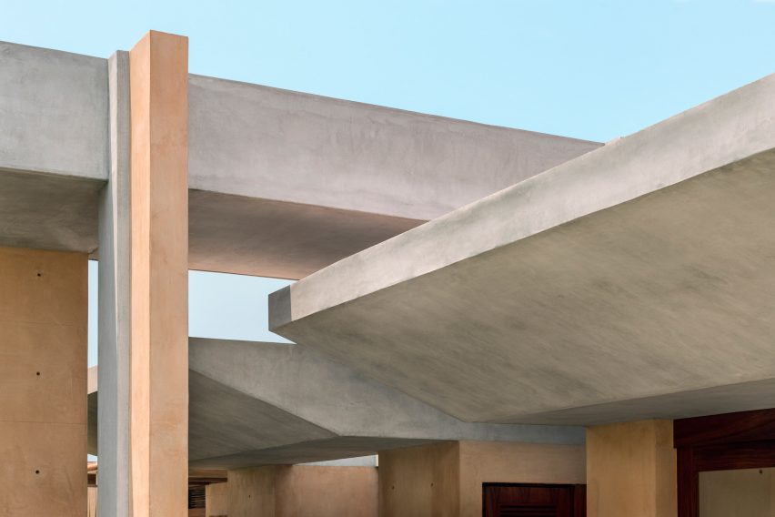 Lyons Garden by Colectivo Lateral de Arquitectura