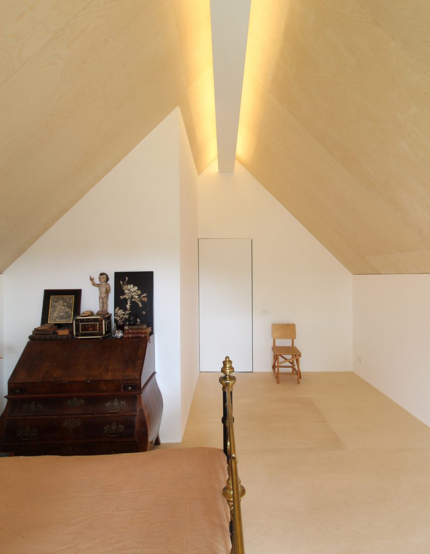 The Potato Shed by Julius Taminiau Architects