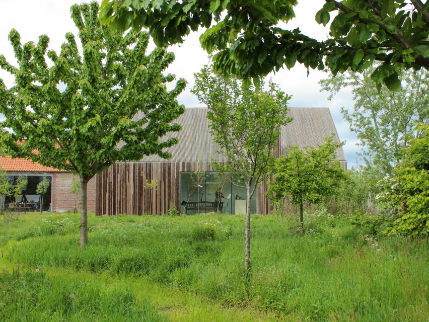 The Potato Shed by Julius Taminiau Architects