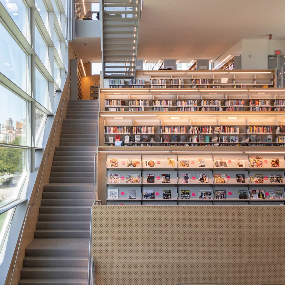 Hunters Point Library by Steven Holl Architects criticism