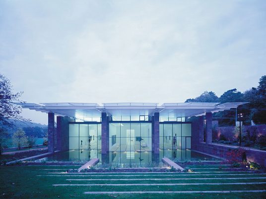 High-tech architecture: Renzo Piano