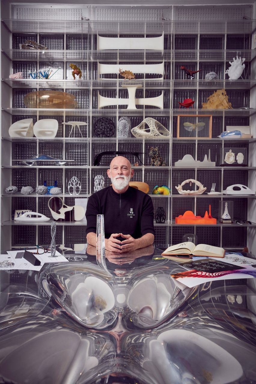 Ross Lovegrove creates crystal trophy with internal double helix for Fashion Awards 2019
