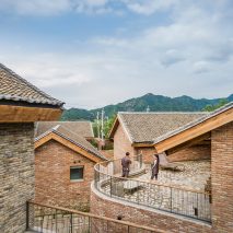 San Sa Village by llLab
