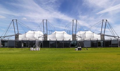 High-tech architecture: Anthony Hunt is the high-tech architect's engineer