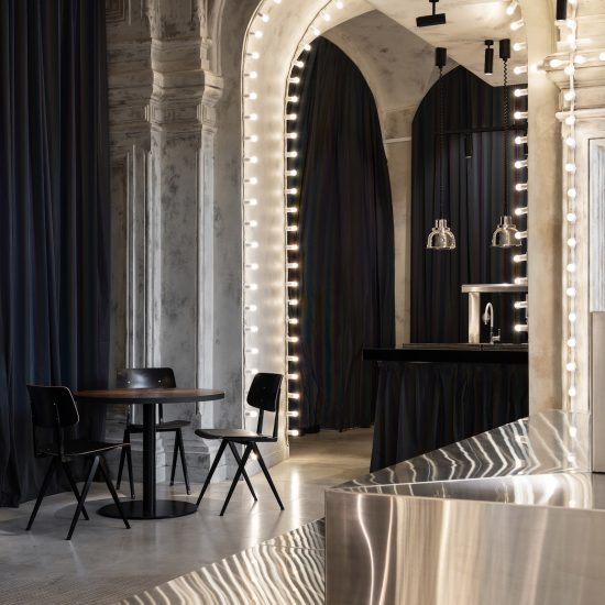 Sundukovy Sisters use reflective surfaces to illuminate Moscow bar