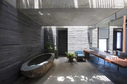 Thang House by Vo Trong Nghia Architects
