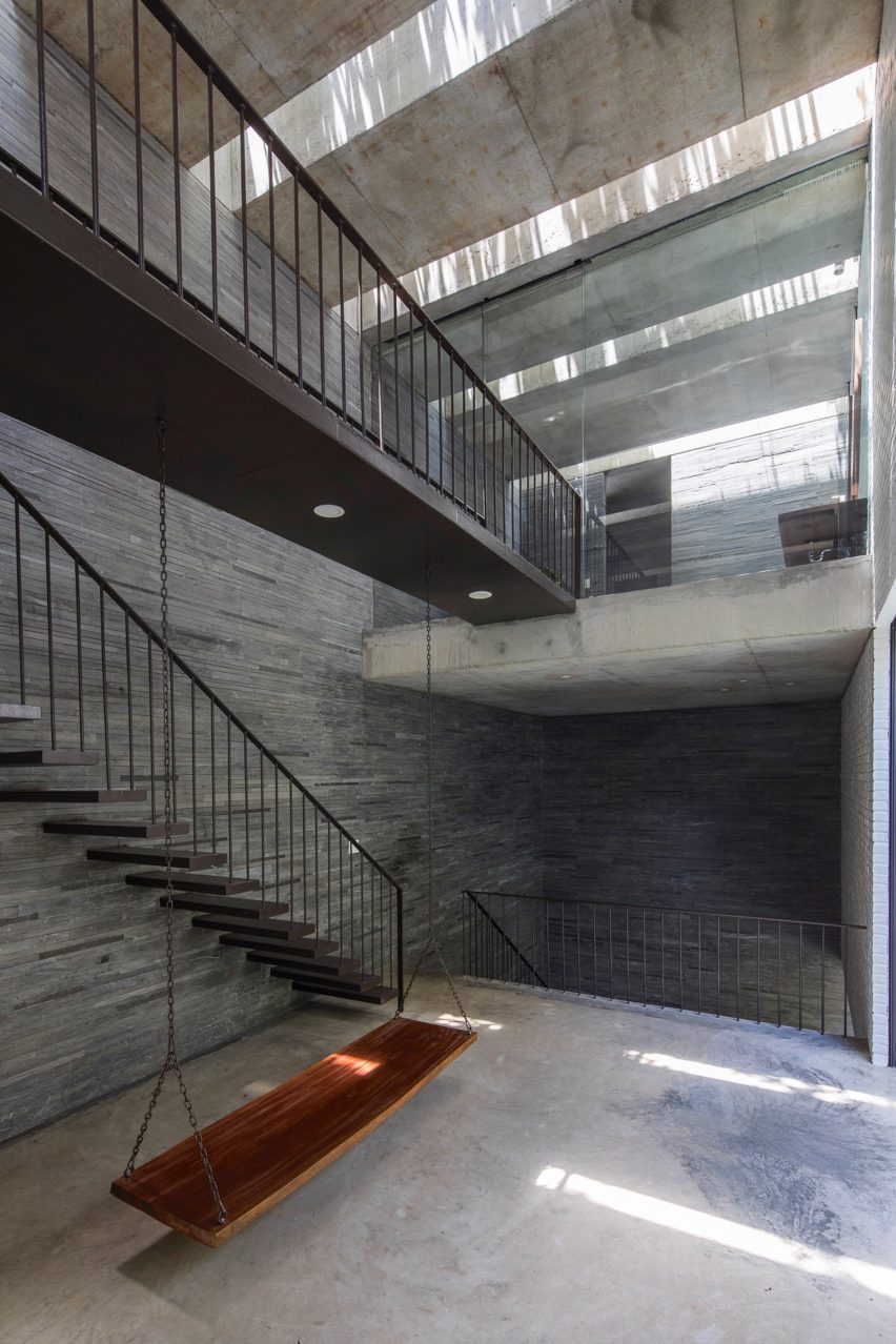 Thang House by Vo Trong Nghia Architects