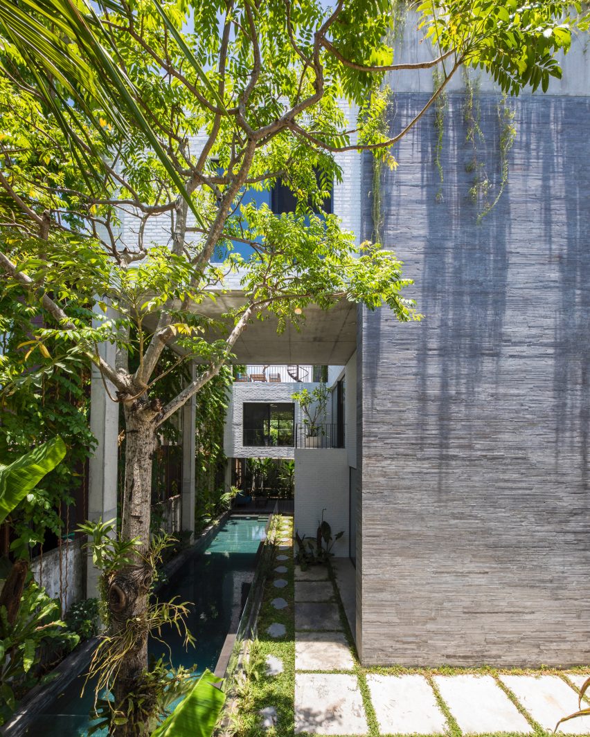 Thang House by Vo Trong Nghia Architects
