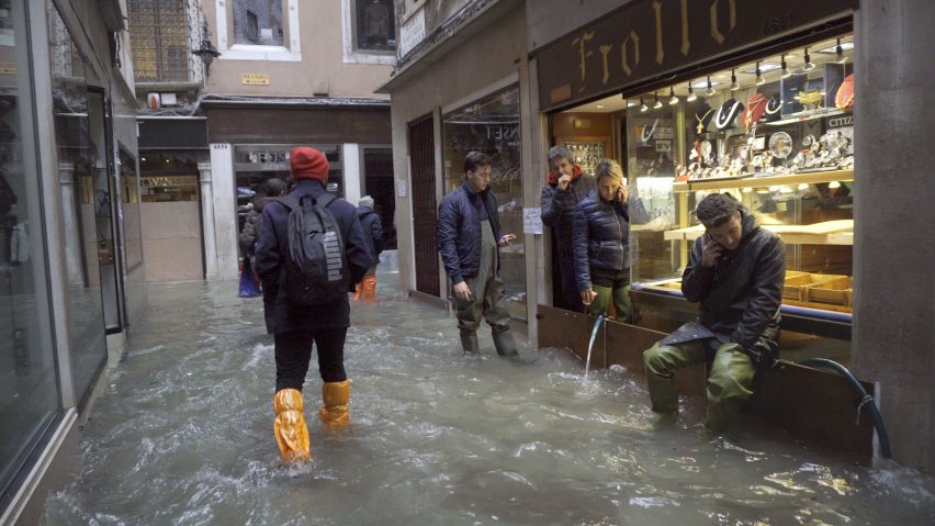 Homo Urbanus by Bêka & Lemoine shows Venice flooding