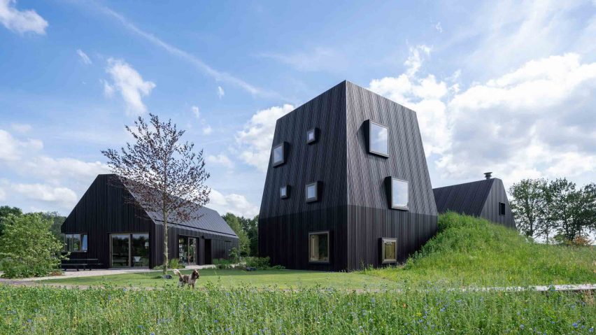Villa Vught with hidden corridor by Mecanoo