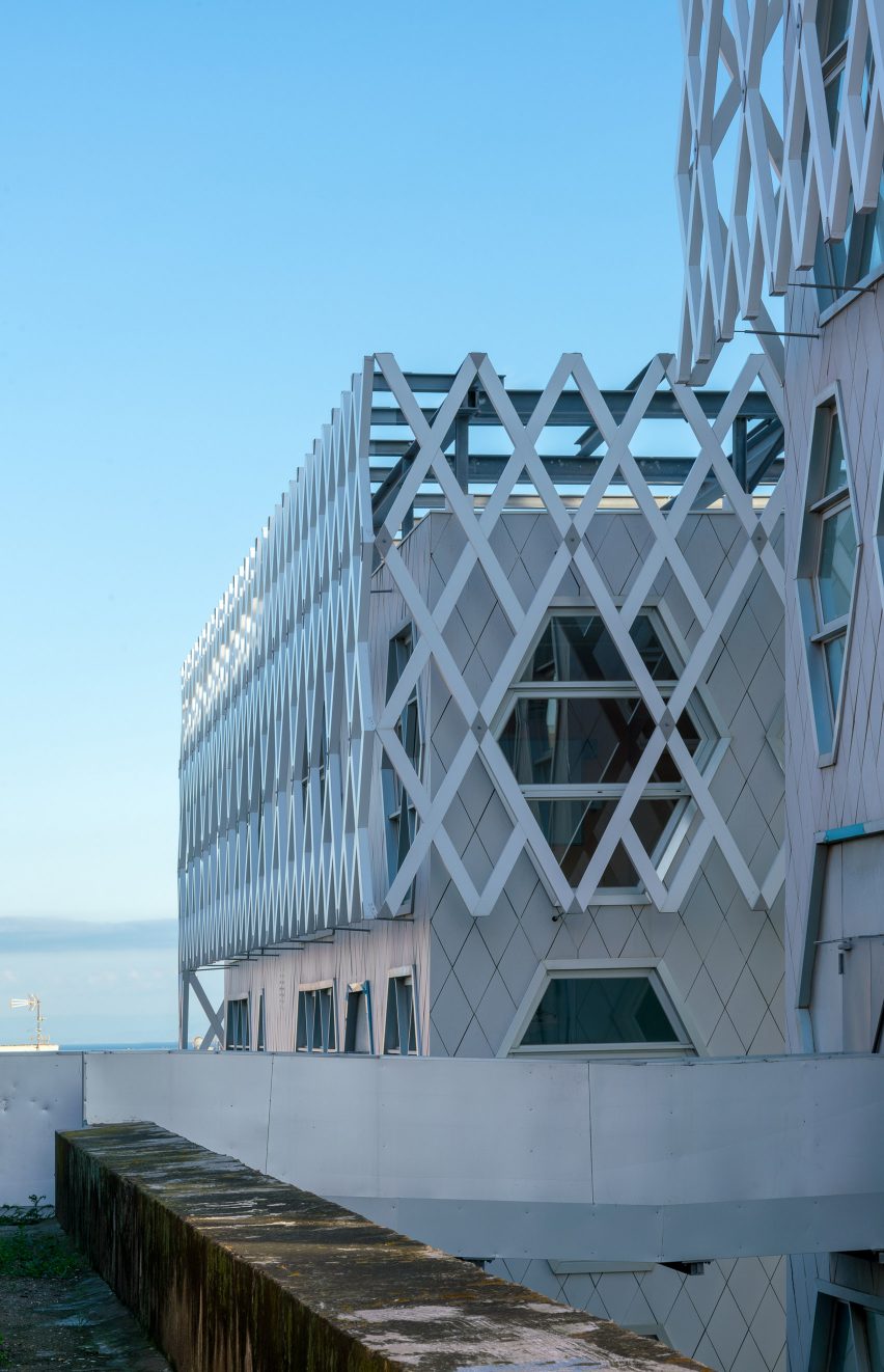 Melilla Market Reconversion by Ángel Verdasco Architects