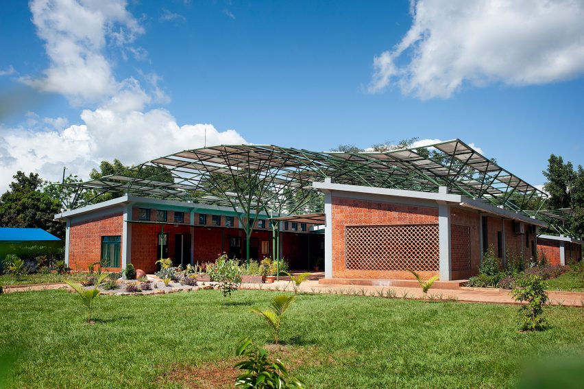 Mt Sinai Kyabirwa Surgical Facility by Kliment Halsband Architects