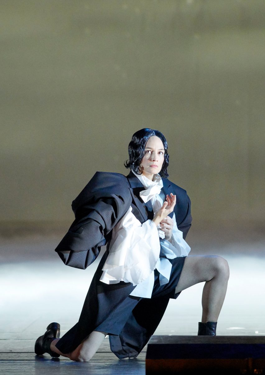 Rei Kawakubo costumes Orlando Vienna State Opera