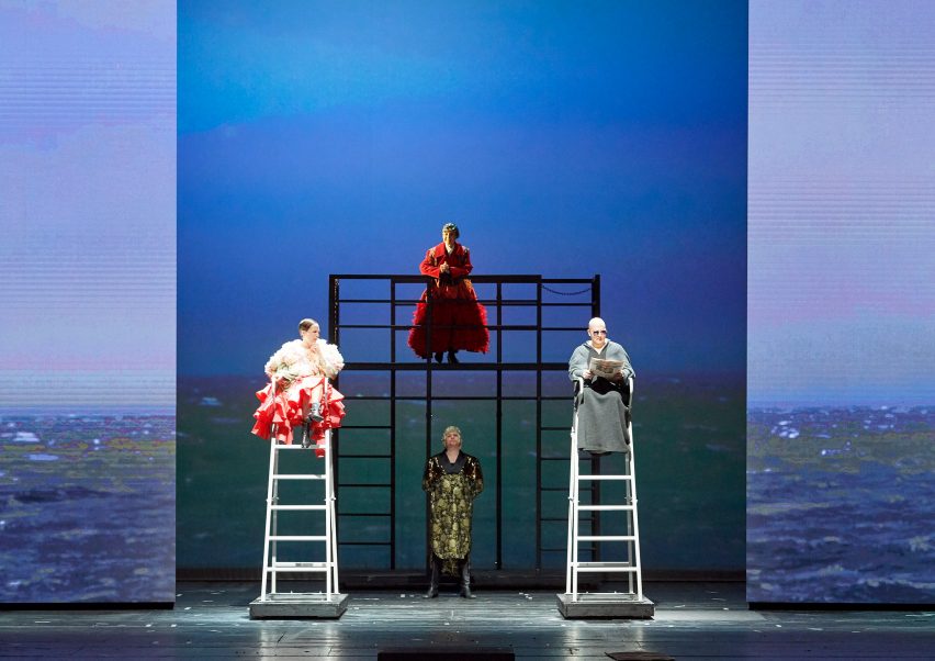 Rei Kawakubo costumes Orlando Vienna State Opera