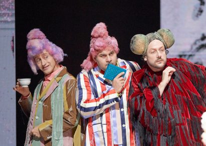 Rei Kawakubo costumes Orlando Vienna State Opera