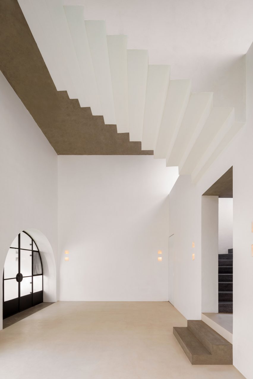Casa A690 by Fino Lozano