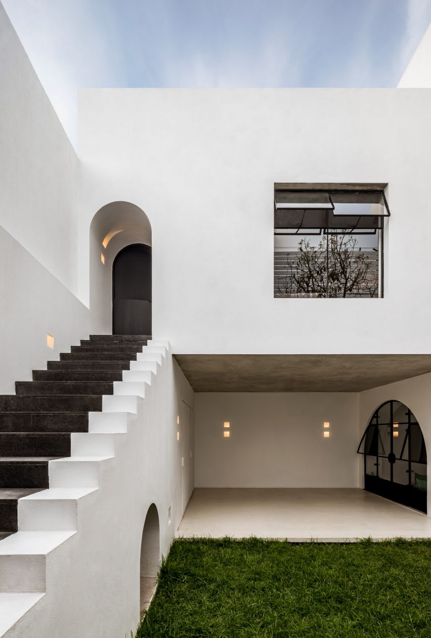 Casa A690 by Fino Lozano