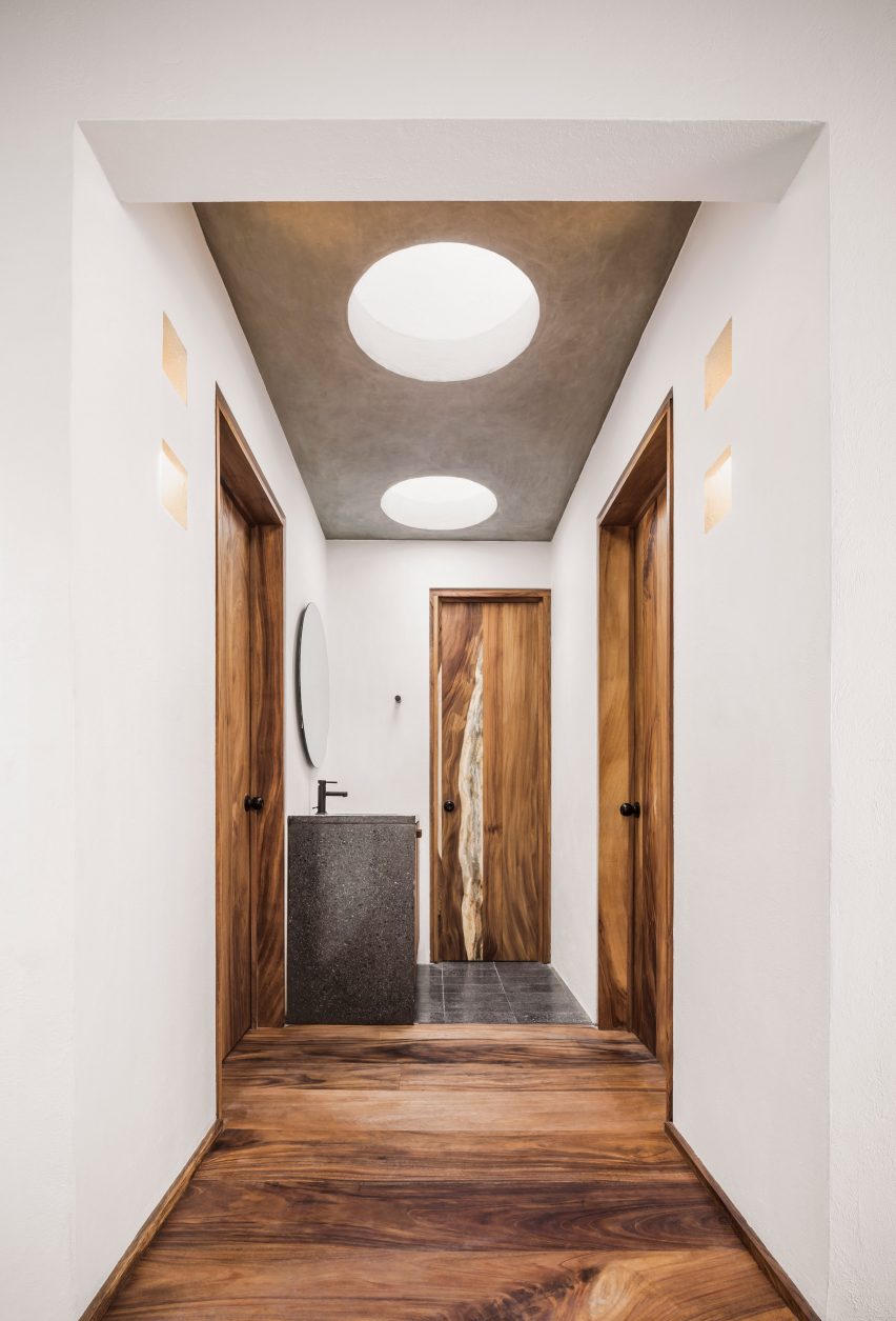 Casa A690 by Fino Lozano