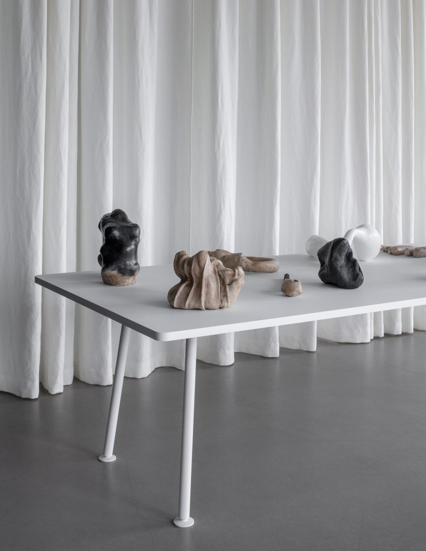 Alien Autopsy ceramics by Åsa Stenerhag