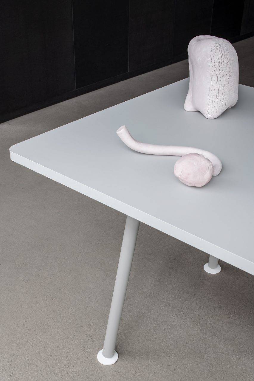 Alien Autopsy ceramics by Åsa Stenerhag
