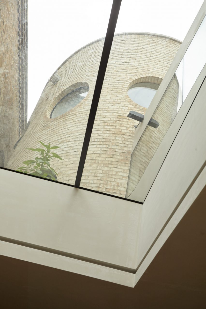 Alex Michaelis house in London