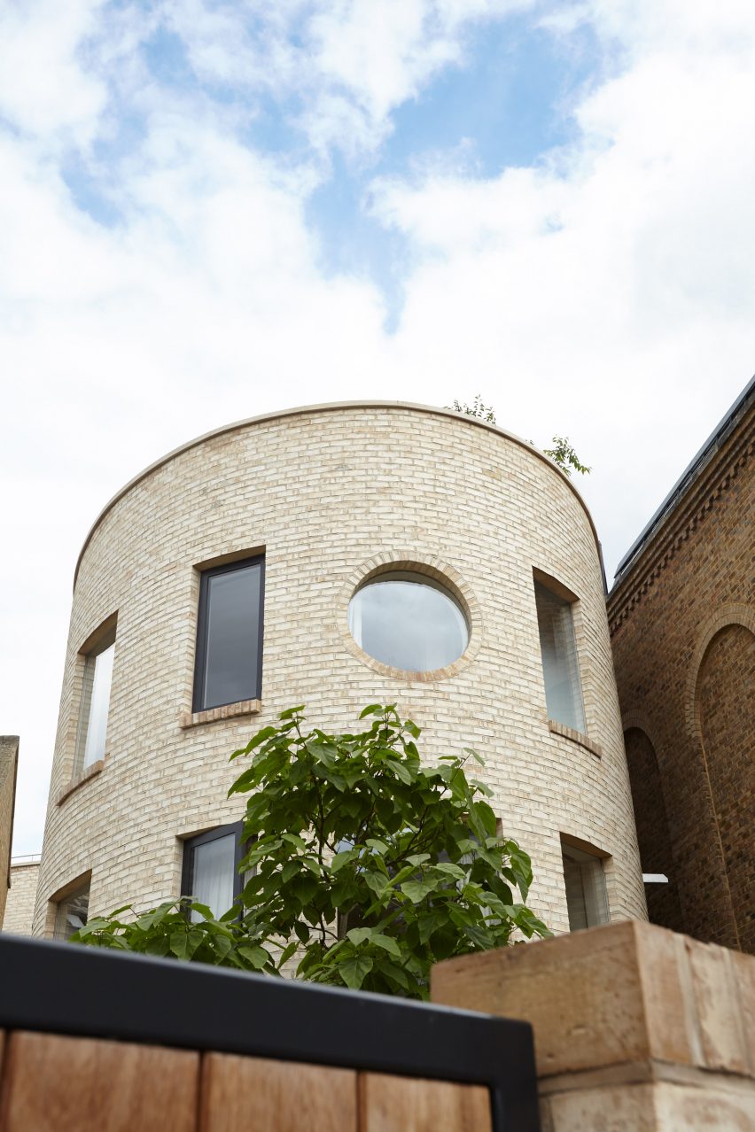 Alex Michaelis house in London