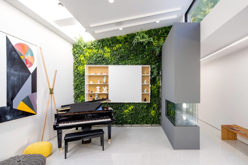 Bridge House by Dan Brunn Architecture