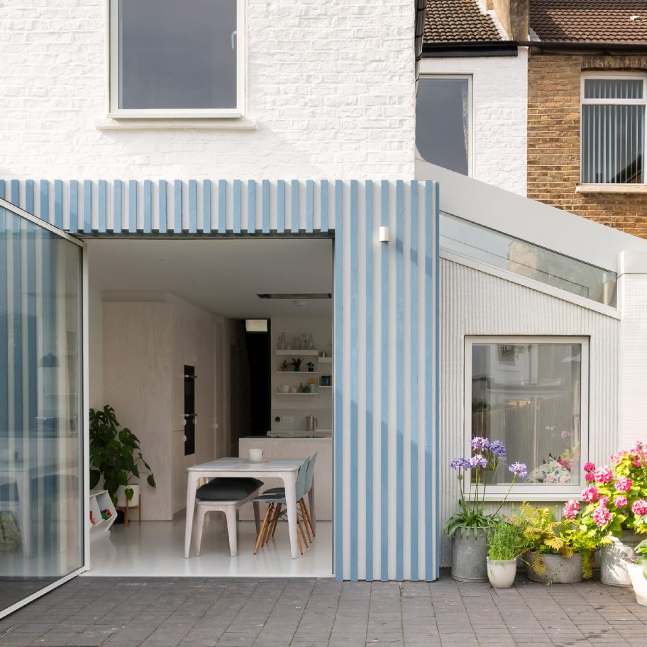 A Brockley Side London house extension and renovation by CAN