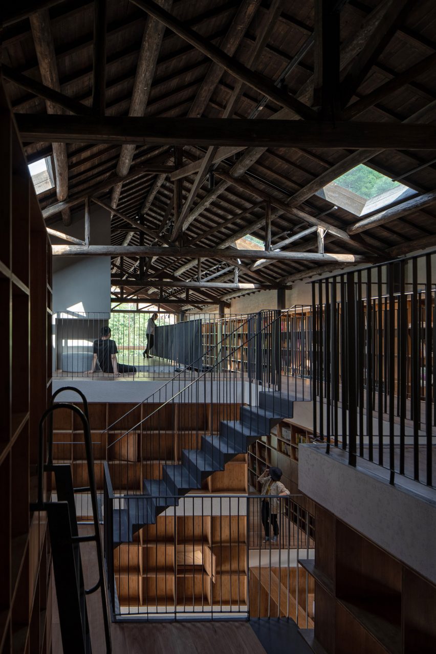 Capsule Hotel by Atelier Tao+C