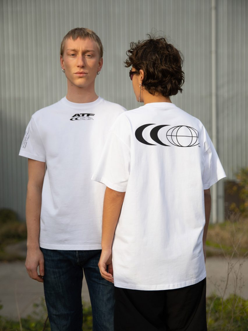 Carlings releases "The Last Statement T-shirt" with slogans viewable in AR