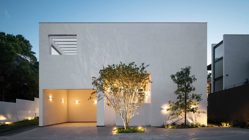 Casa Ombra by Cadaval and Sola Morales