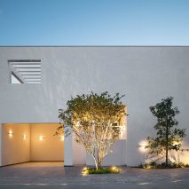 Casa Ombra by Cadaval and Sola Morales