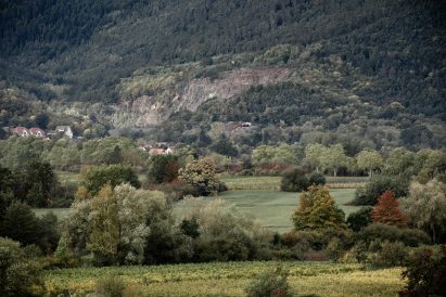 Chemin des Carrières by Reiulf Ramstad Arkitekter