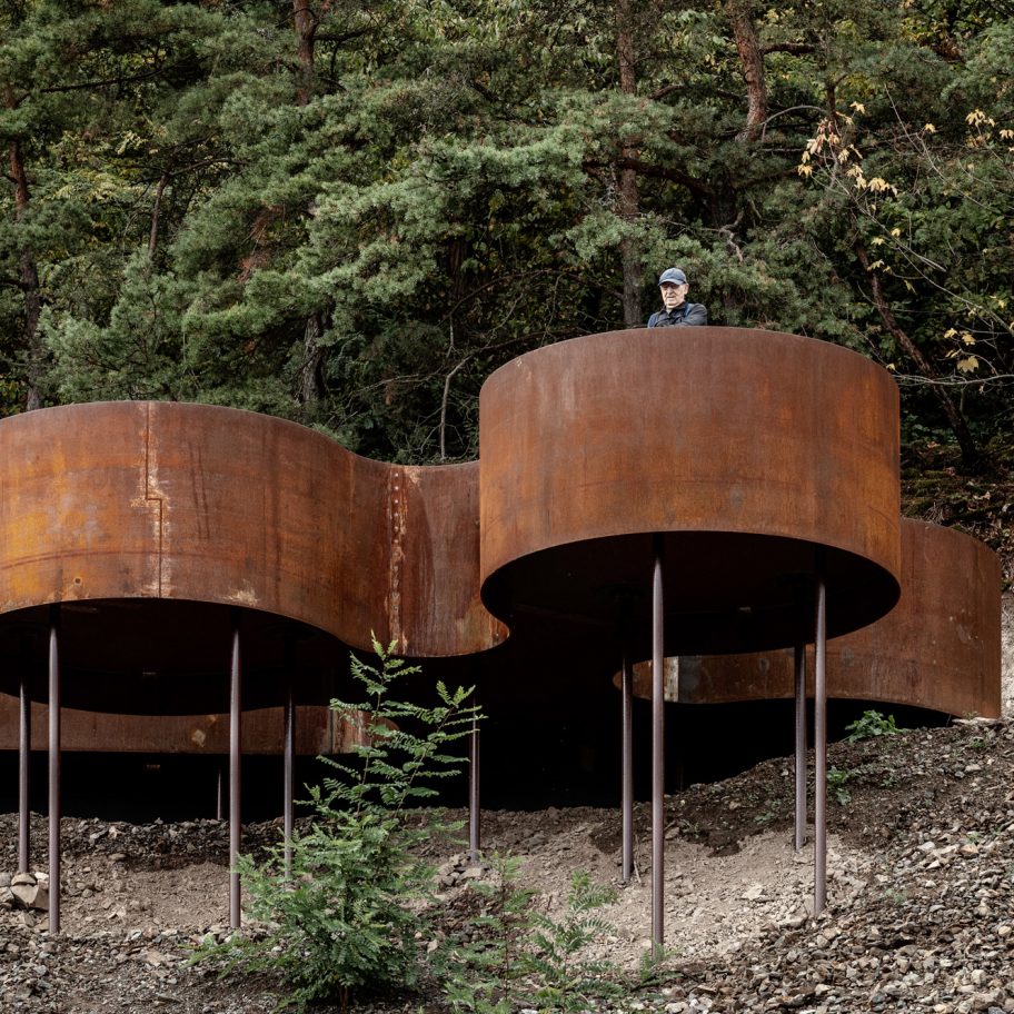 Chemin des Carrières by Reiulf Ramstad Arkitekter