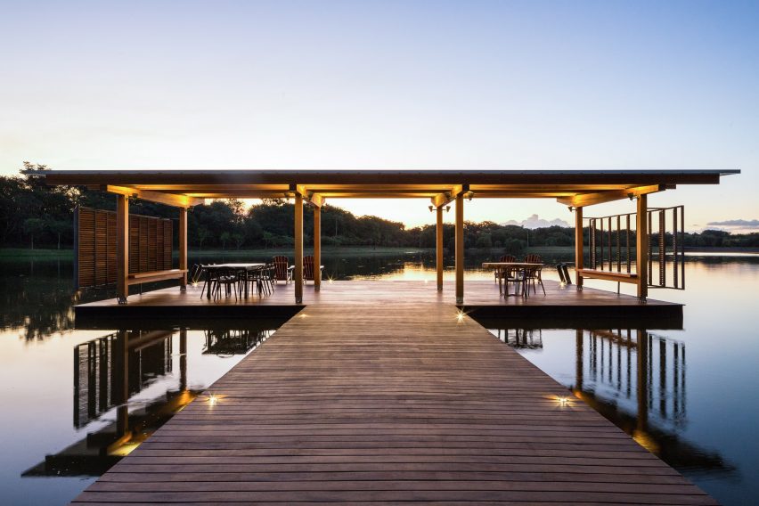 Floating Pavilion by Bruno Rossi