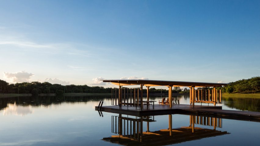 Floating Pavilion by Bruno Rossi
