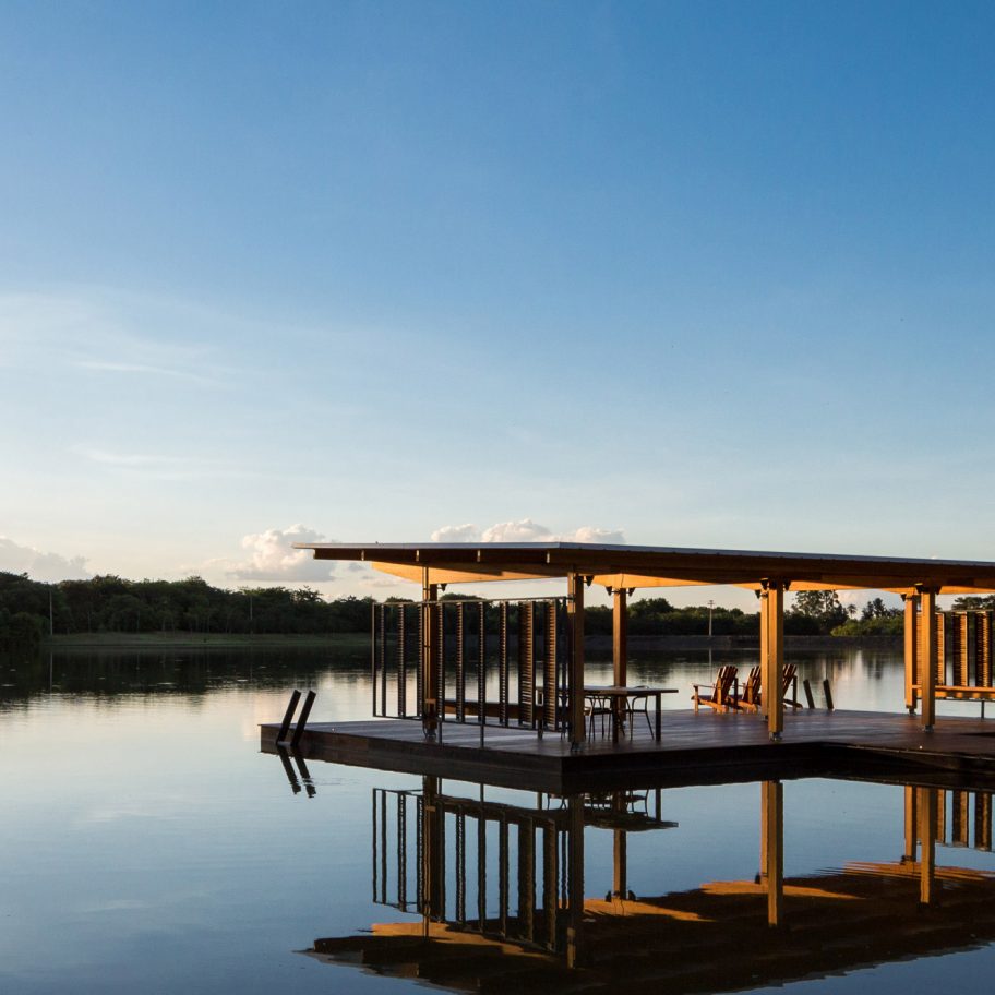 Floating Pavilion by Bruno Rossi