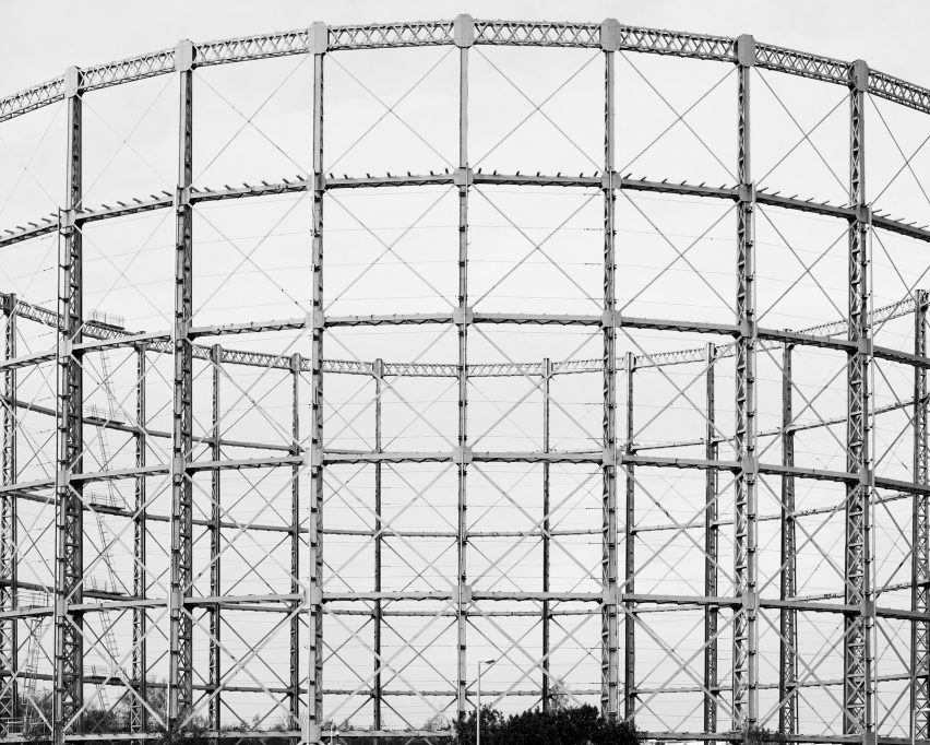 Offgrid: photographs of UK gas holders by Richard Chivers