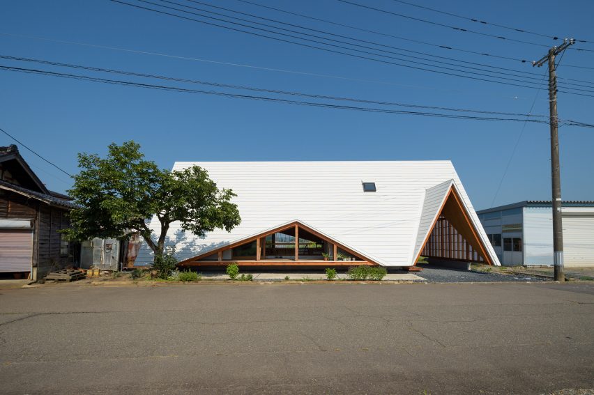 Hara House by Takeru Shoji Architects