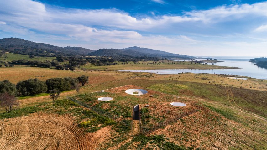 Monsaraz by Aires Mateus