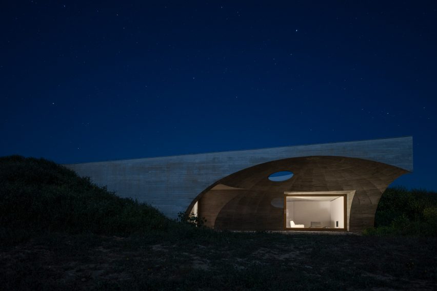 Monsaraz by Aires Mateus