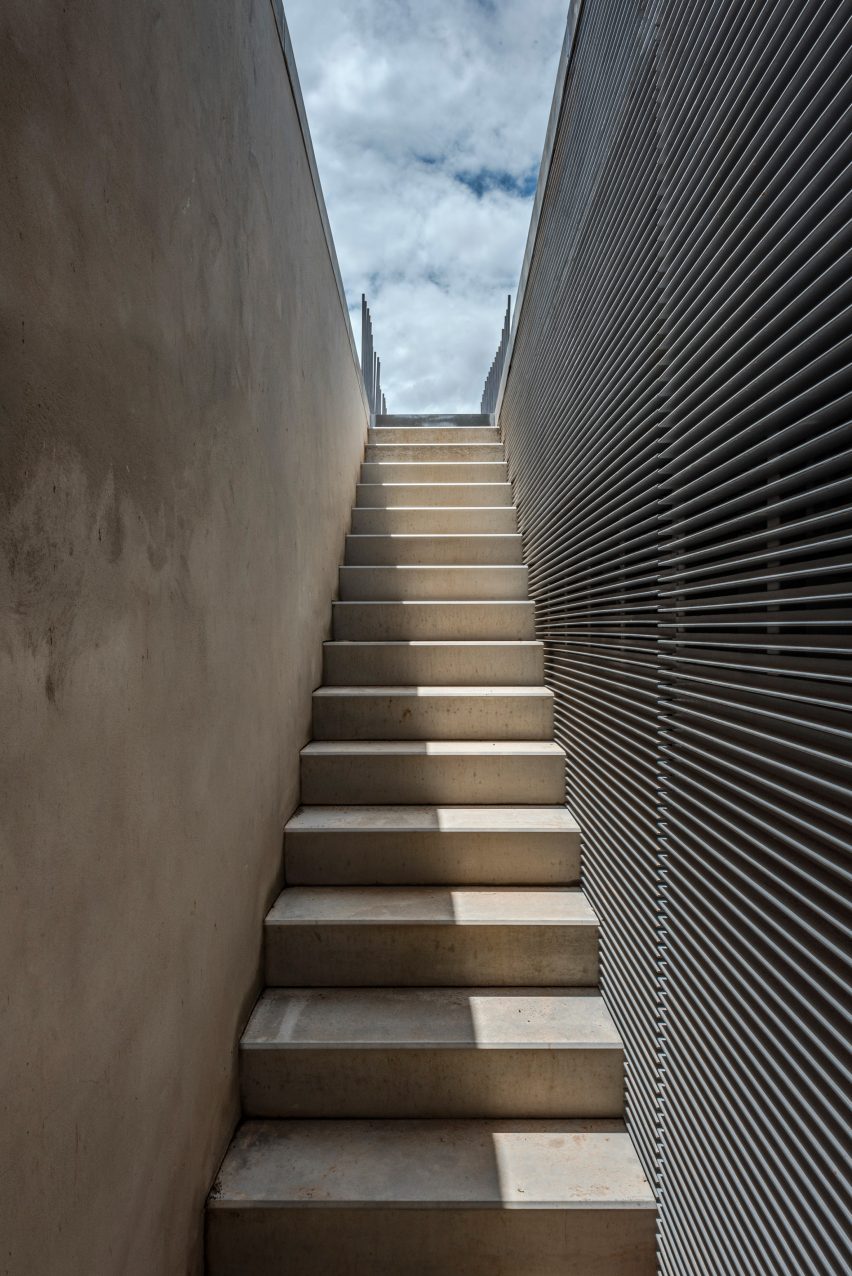 Monsaraz by Aires Mateus