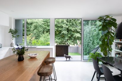 House with Two Bay Windows by D'Arcy Jones Architects